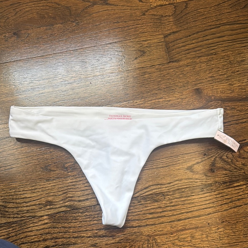 Victoria's Secret ‘The Sexy Little Thong’ Bikini Bottom